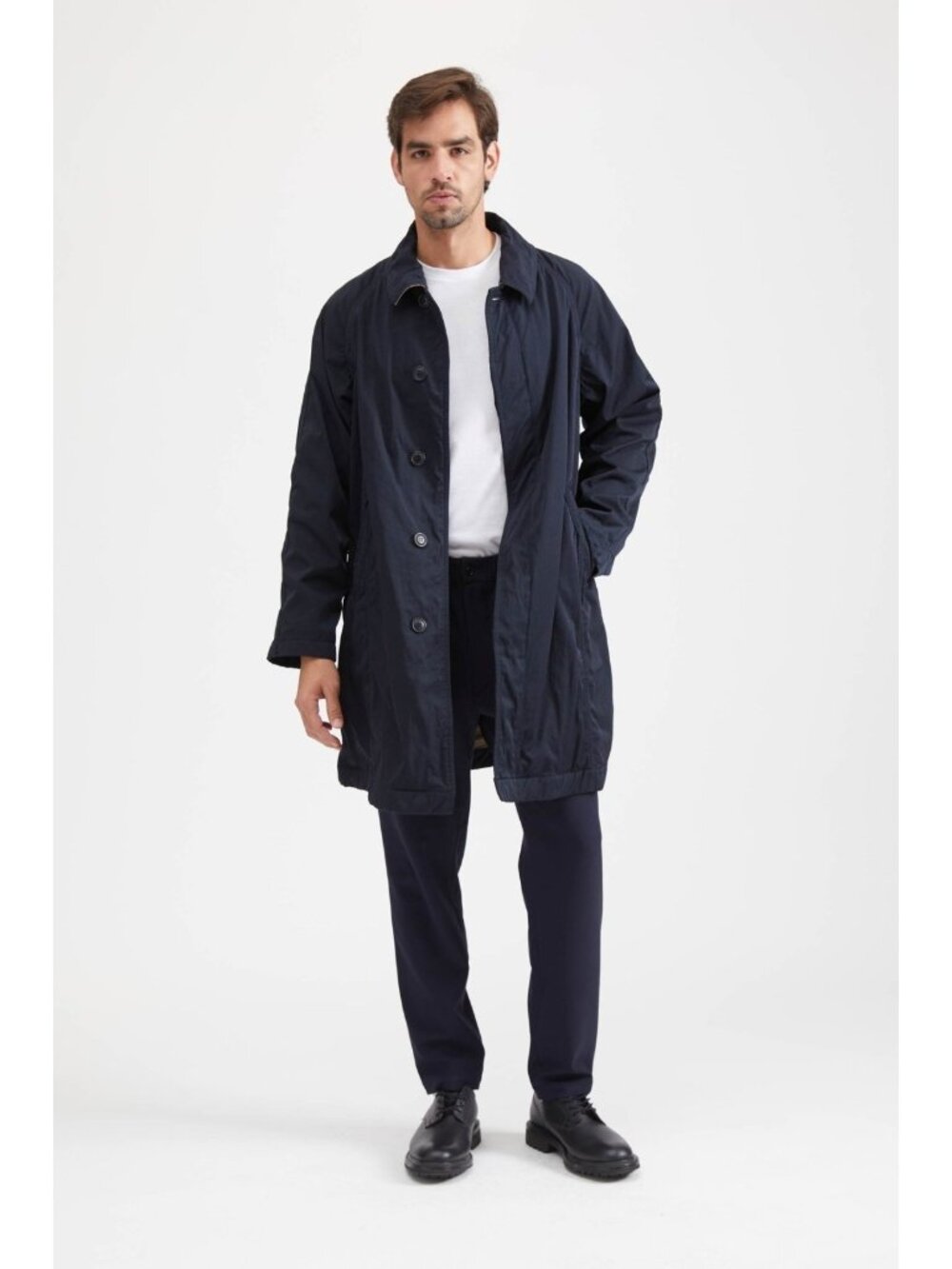 Sage De Cret Convertible Collar Taslan Nylon Over Coat in Navy Large